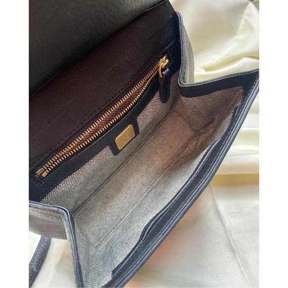 Authentic MCM
Snakeskin Crossbody Bag - Picture 5 of 7